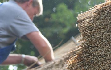 professional Llan Ffestiniog thatchers